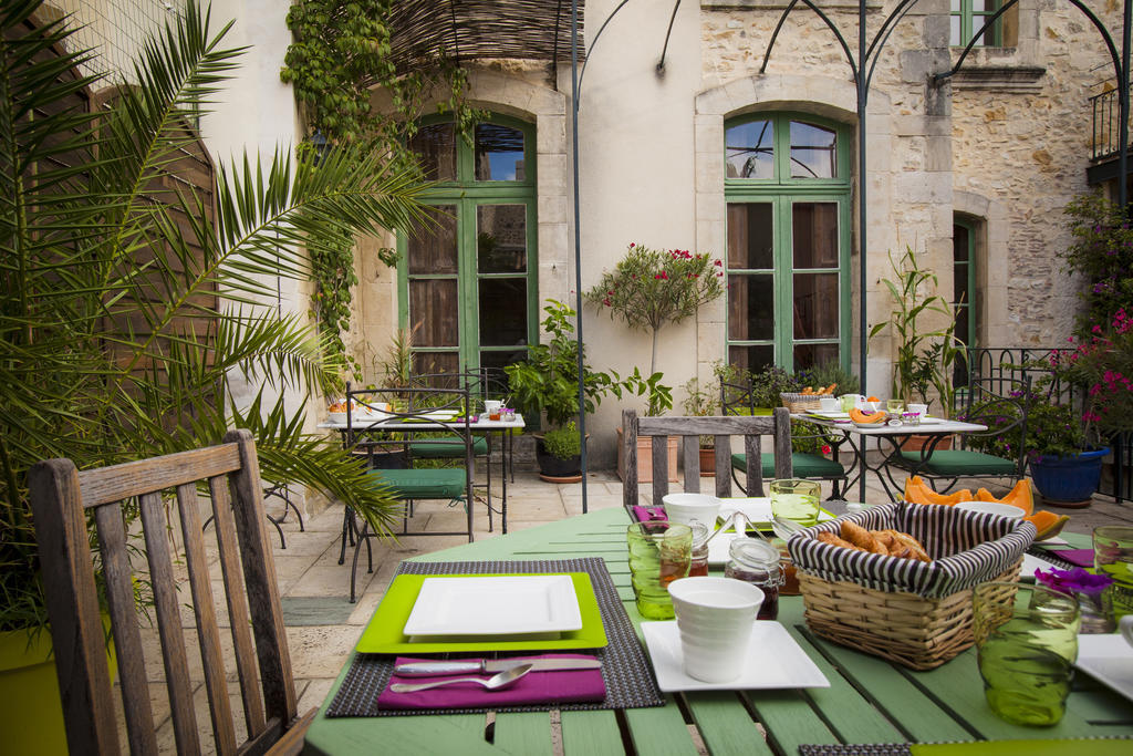 Hotel Cote Cour Chambres D'Hotes Bourg-Saint-Andeol Exterior photo